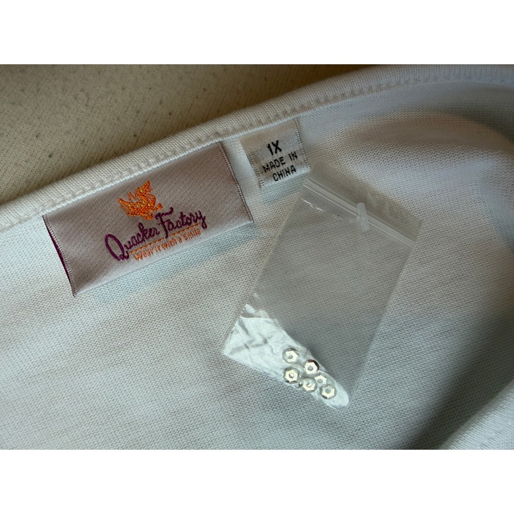 Quacker‎ Factory Knit Top Plus Size 1X Sequin Floral Rose NWT Pullover Shirt - Picture 2 of 13